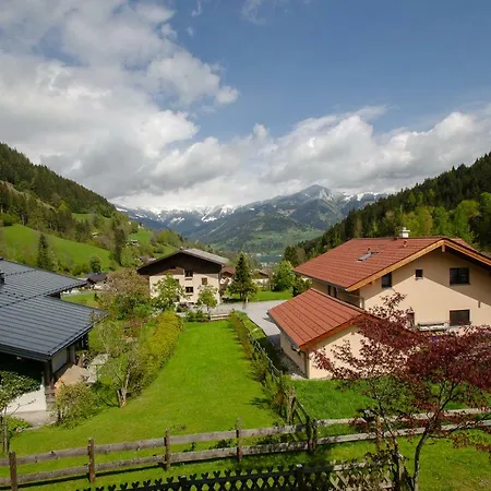 Апартаменты Piberger - Zell Am Kaprun Summer Card Included